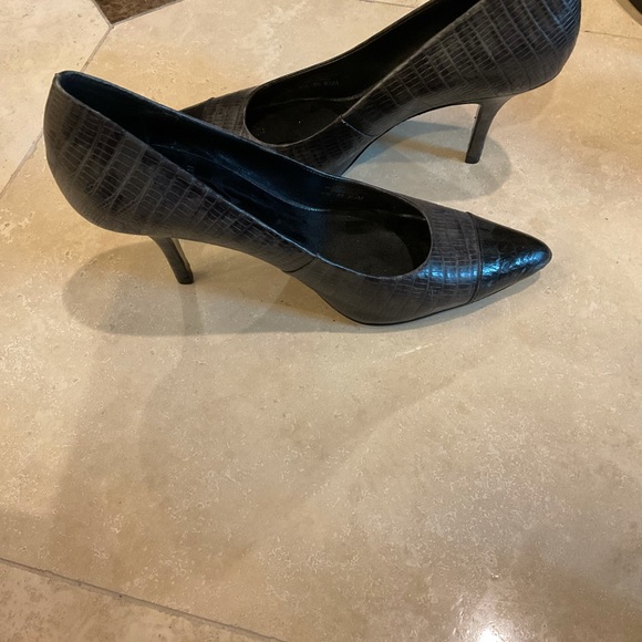 🌷TORY BURCH HEELS SIZE 8.5 - Picture 7 of 8